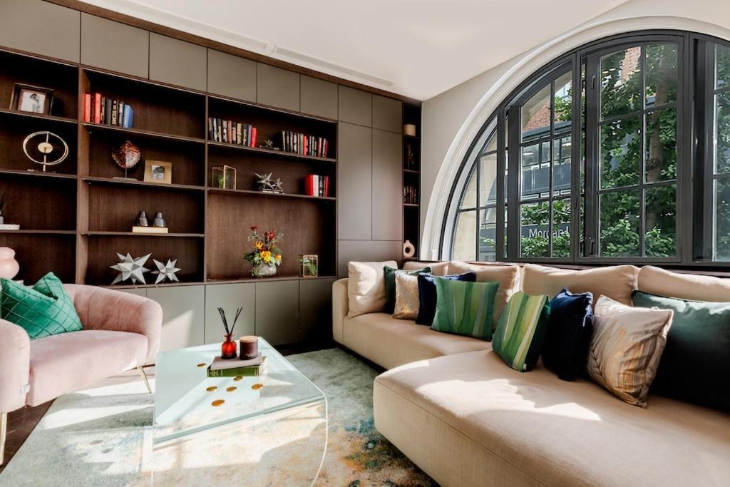 Shh! Oxford St Dream-Come-True Fam Design Hot Spot Лондон Екстер'єр фото